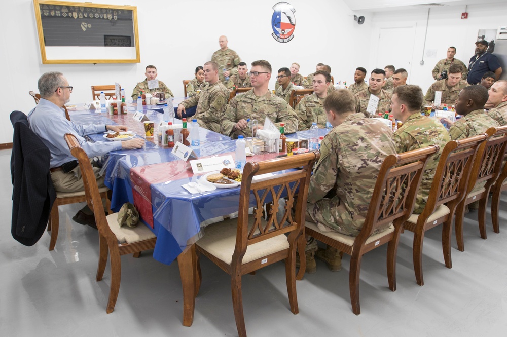 American Ambassador to Kuwait Visits Soldiers at Camp Buehring