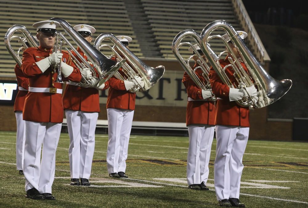 &quot;The Commandant's Own&quot; U.S. Marine Drum and Bugle Coprs performs at NightBEAT