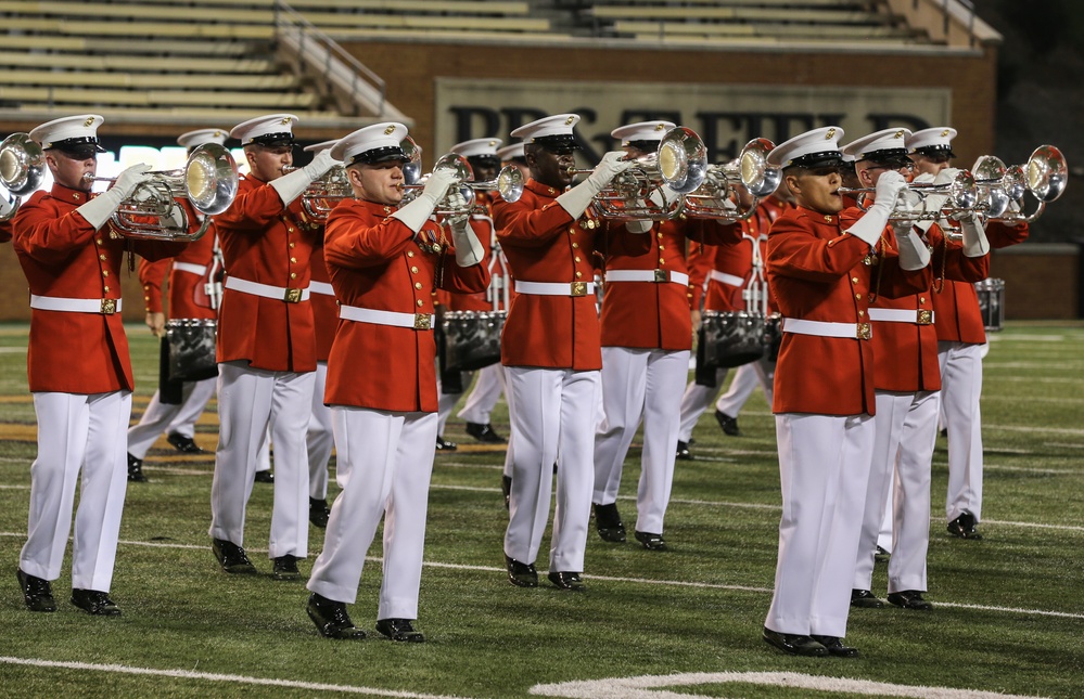 &quot;The Commandant's Own&quot; U.S. Marine Drum and Bugle Coprs performs at NightBEAT