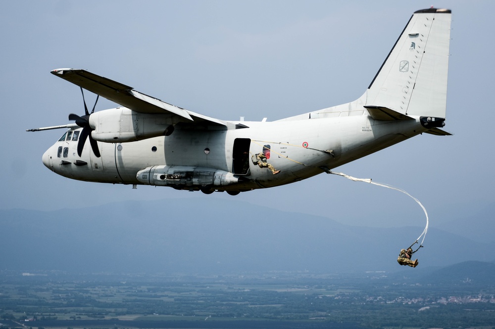 Sky Soldiers Jump from C-27J Spartan.
