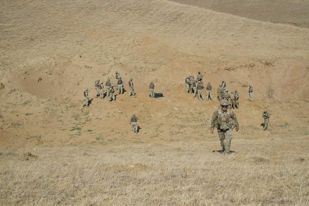 2/2CR Engineers detonate C-4 during AgS19 training