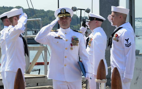 USS Hartford Holds Change of Command