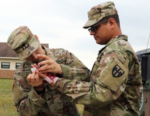 Puerto Rico Moulage Team creates simulated injuries for Vibrant Response 14