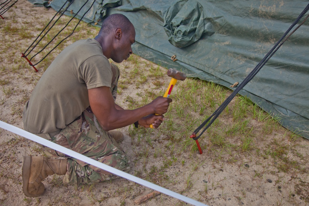 324th Expeditionary Signal Battalion Sharpen Soldiers Skills during Annual Training