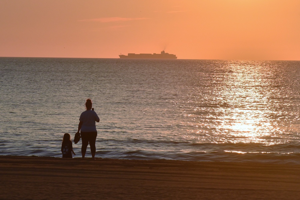 Virginia Beach oceanfront renourishment continues with help from city, Norfolk District