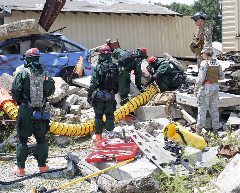 Illinois National Guard CERFP at Muscatatuck Urban Training Center