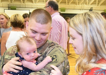 Hundreds at Fort Knox welcome 42nd Clearance Company back from deployment