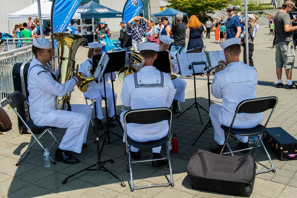 Navy Band Northwest Performs on Pier 66