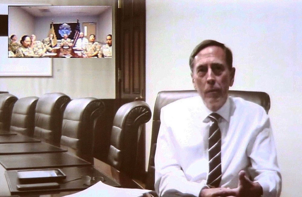 Gen. (Ret.) Petraeus talks leadership with 364th ESC