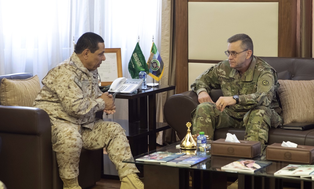 Third Army Commanding General has Key Leader Engagements in Saudi Arabia