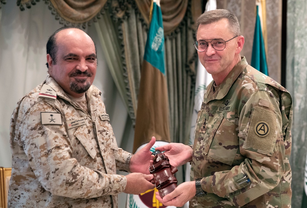 DVIDS - Images - Third Army Deputy Commanding General visits