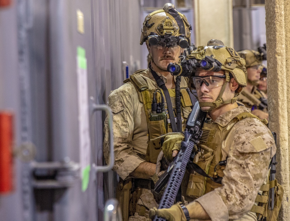 MRF, MSRT train to clear vessels in Bahrain