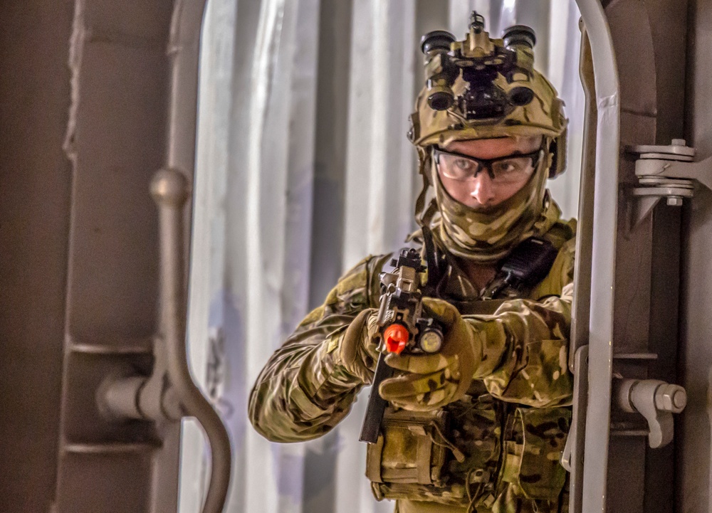 MRF, MSRT train to clear vessels in Bahrain