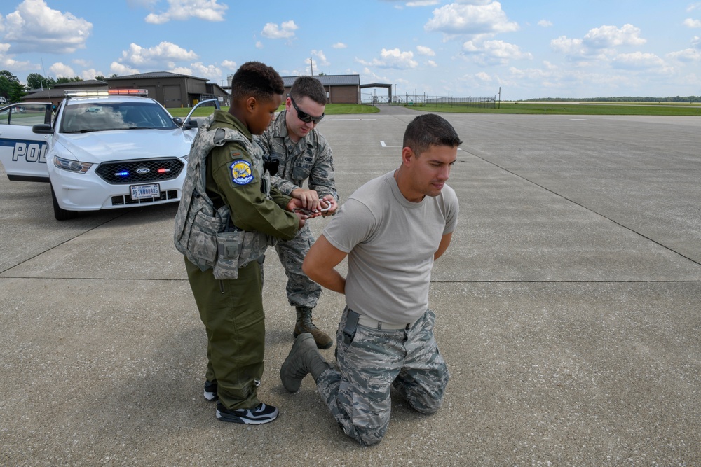 Second Lt. Stringer becomes newest member of 910th AW family