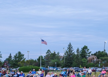 126th Army Rock &amp; Roll Band Livefire performs for Mackinaw City Crowd