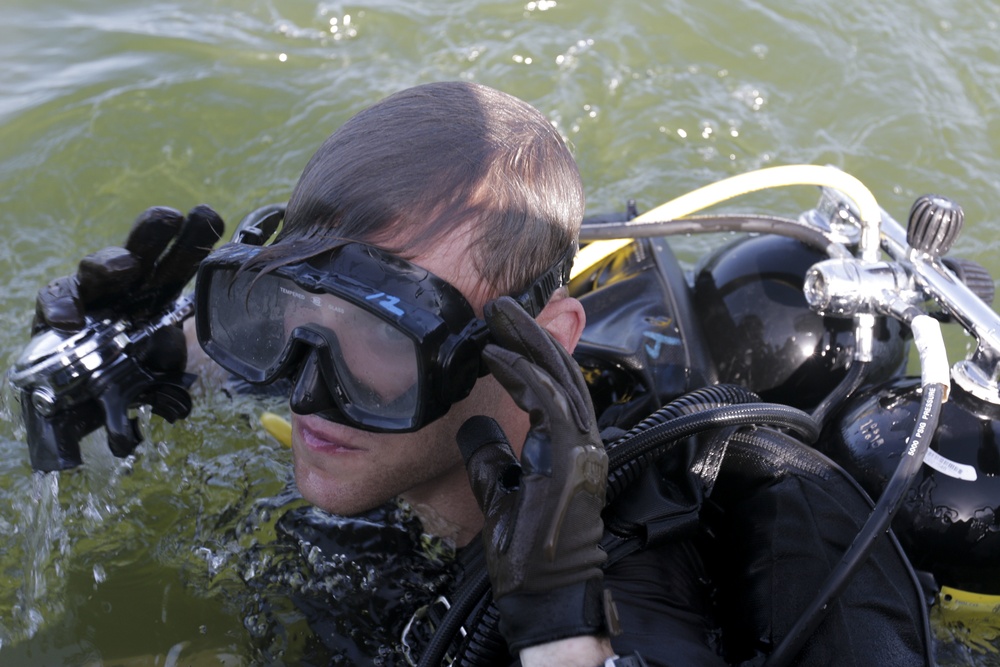 Hood Strike’s Mission Essential: The 74th Dive Team