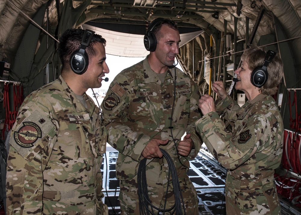 AMC Commander visits the 317th Airlift Wing