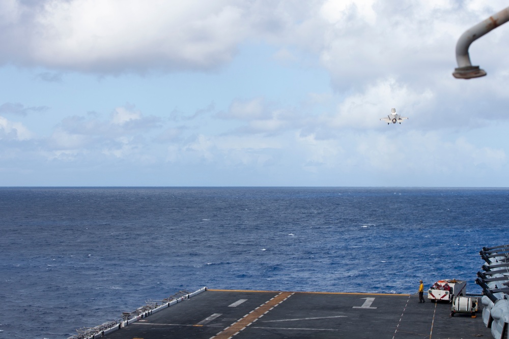 31st MEU conducts F-35 flight operations aboard USS Wasp