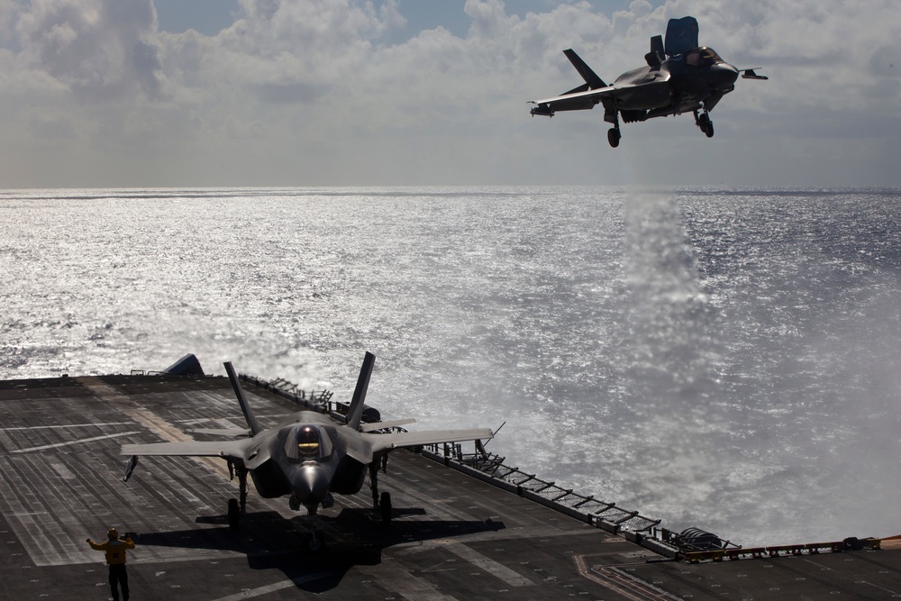 31st MEU conducts F-35 flight operations aboard USS Wasp