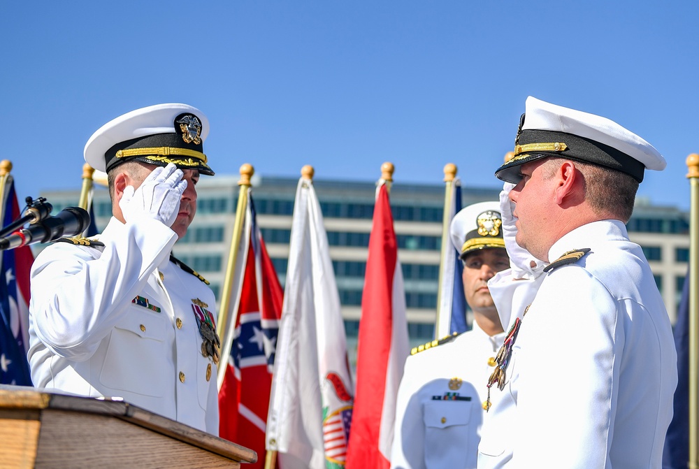 USS Spruance Changes Command