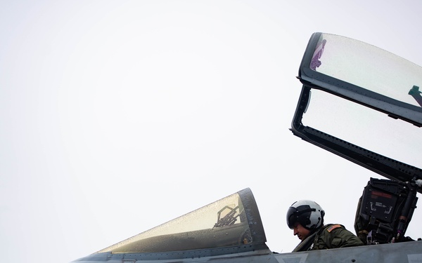 Carrier Air Wing (CVW) 5 Conducts Change of Command