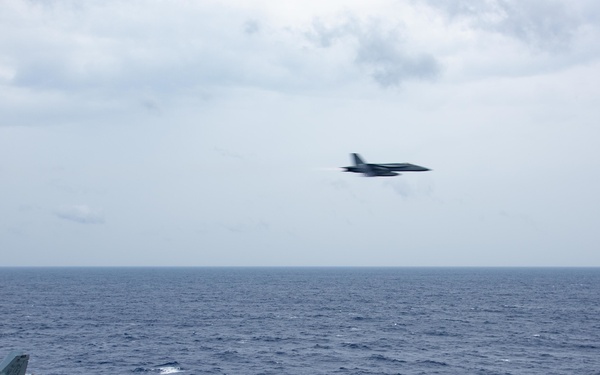 Carrier Air WIng (CVW) 5 Conducts Change of Command