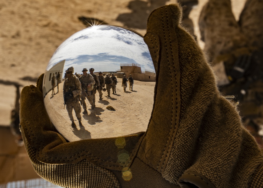 Reserve Marines with 1/25 Conduct Patrols on Range 220