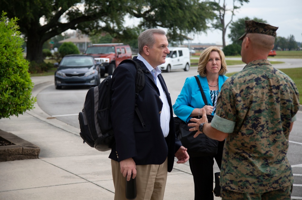 Michael McAndrew visits Camp Lejuene and surrounding bases