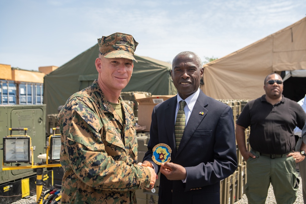 U.S. Ambassador to Senegal visits SPMAGTF-CR-AF