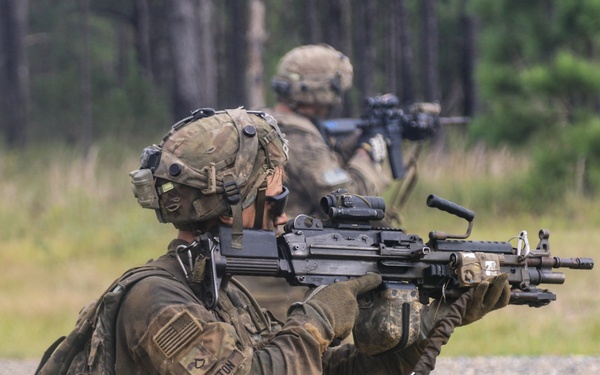 1st Brigade Combat Team, 82nd Airborne Division conducts live fire during Decisive Action Rotation 19-08.5