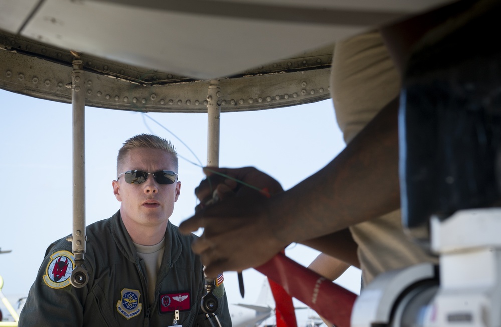 50th ARS refuels Team Charleston