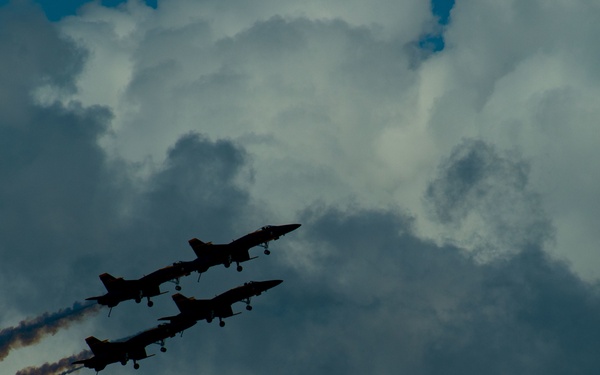 Blue Angels Soar Into Seattle During Fleet Week