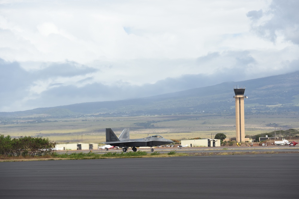 HIANG conducts first day of F-22 Raptor Training on Maui