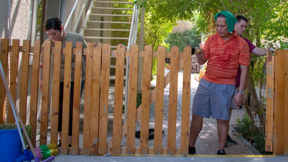 Nadeen School COMREL