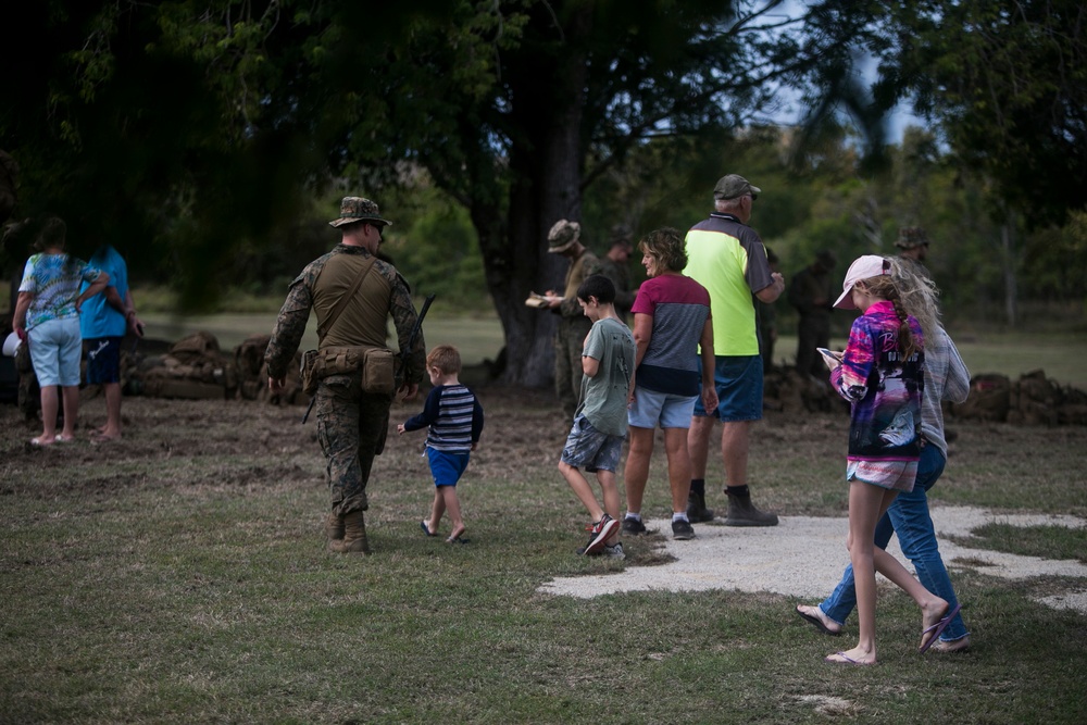 U.S. Marines complete simulated combined amphibious assault, reconnaissance raid in Bowen, Australia