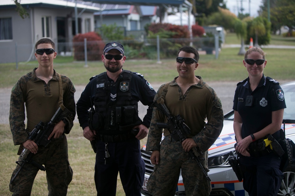 U.S. Marines complete simulated combined amphibious assault, reconnaissance raid in Bowen, Australia