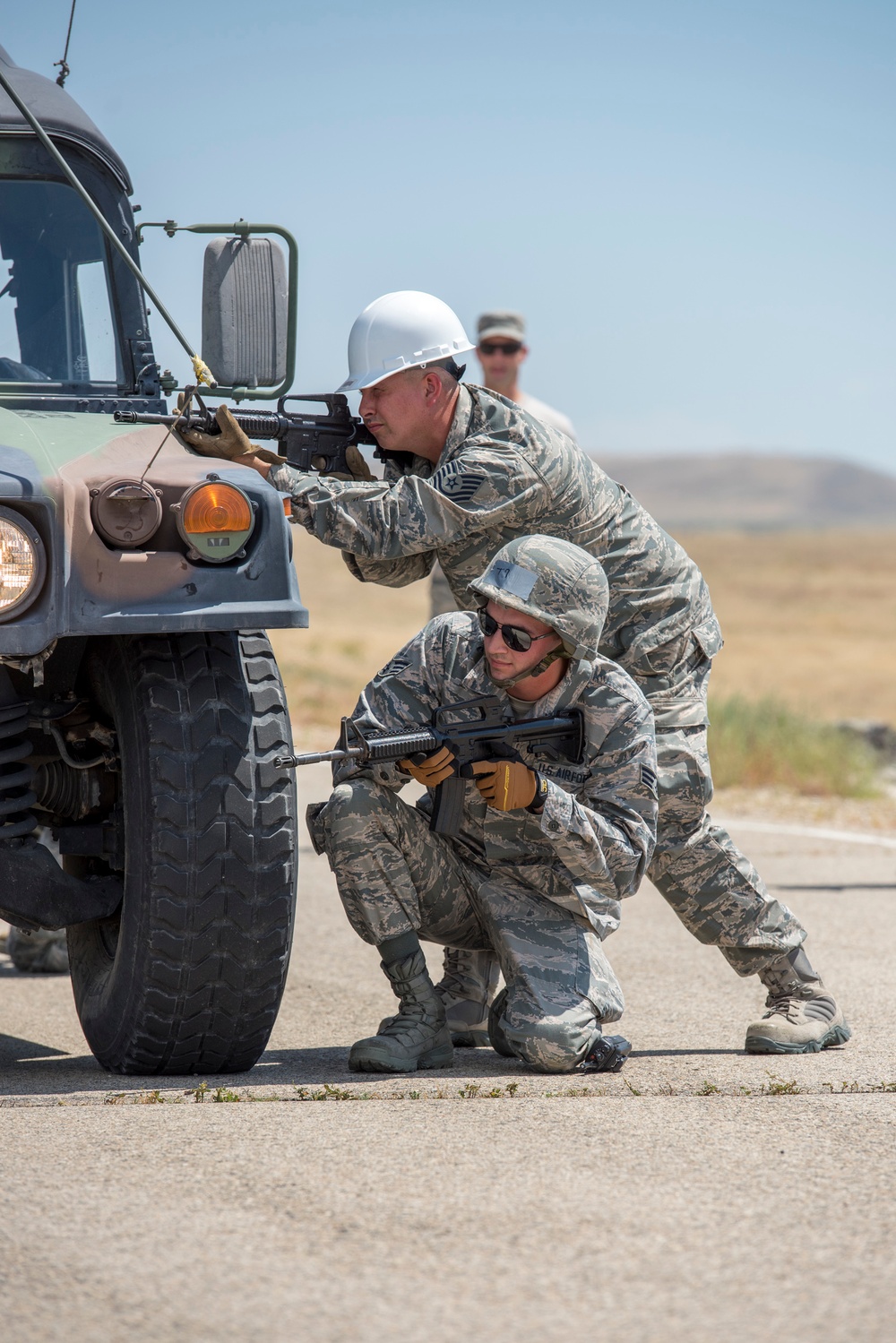 Civil Engineers Train for Battle