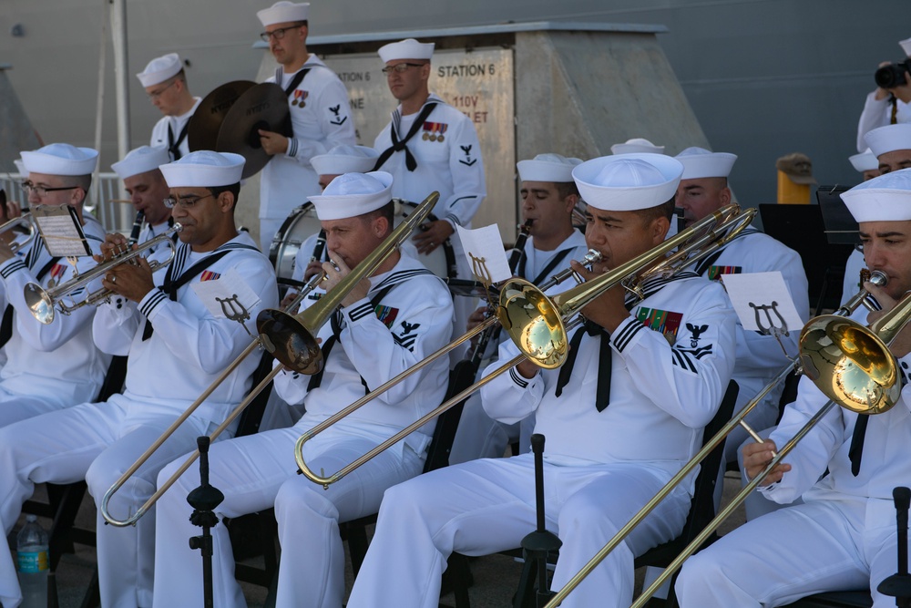 USS Billings Commissioned