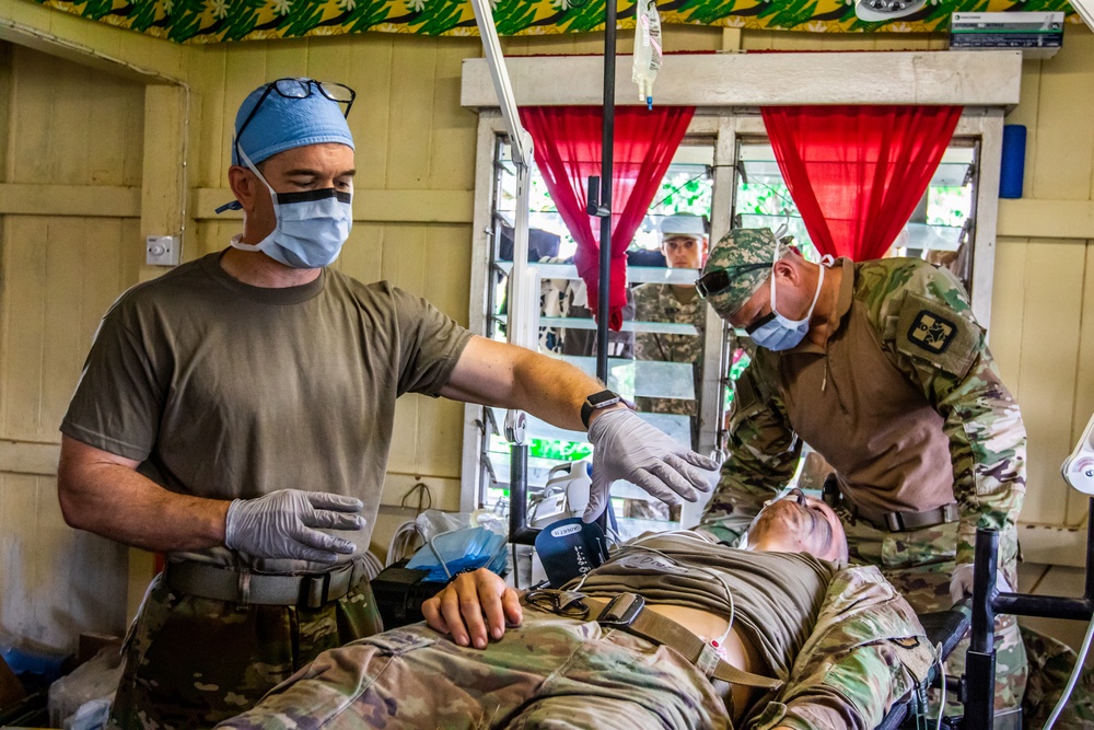 948th Forward Resuscitation and Surgical Team conducts casualty training during Exercise Cartwheel 2019