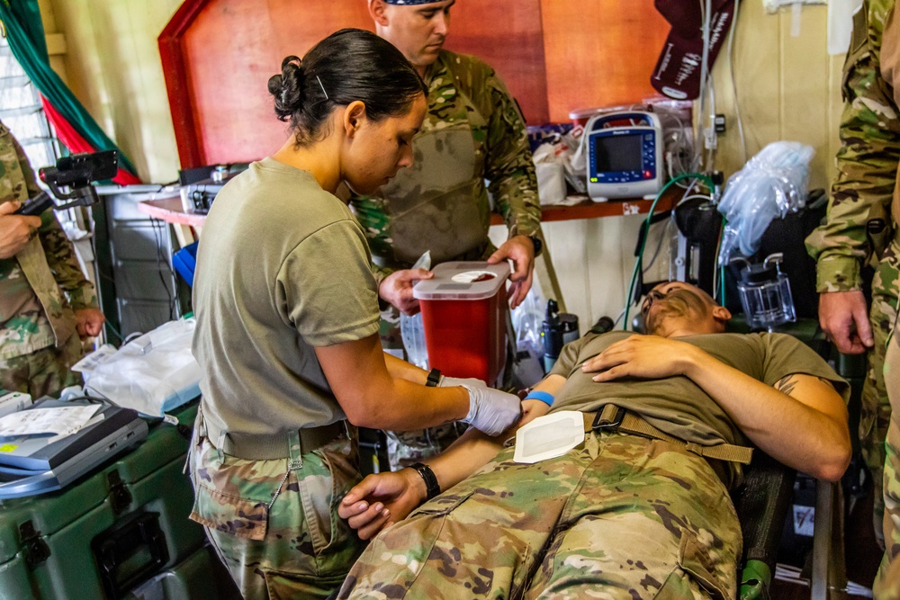 948th Forward Resuscitation and Surgical Team conducts casualty training during Exercise Cartwheel 2019