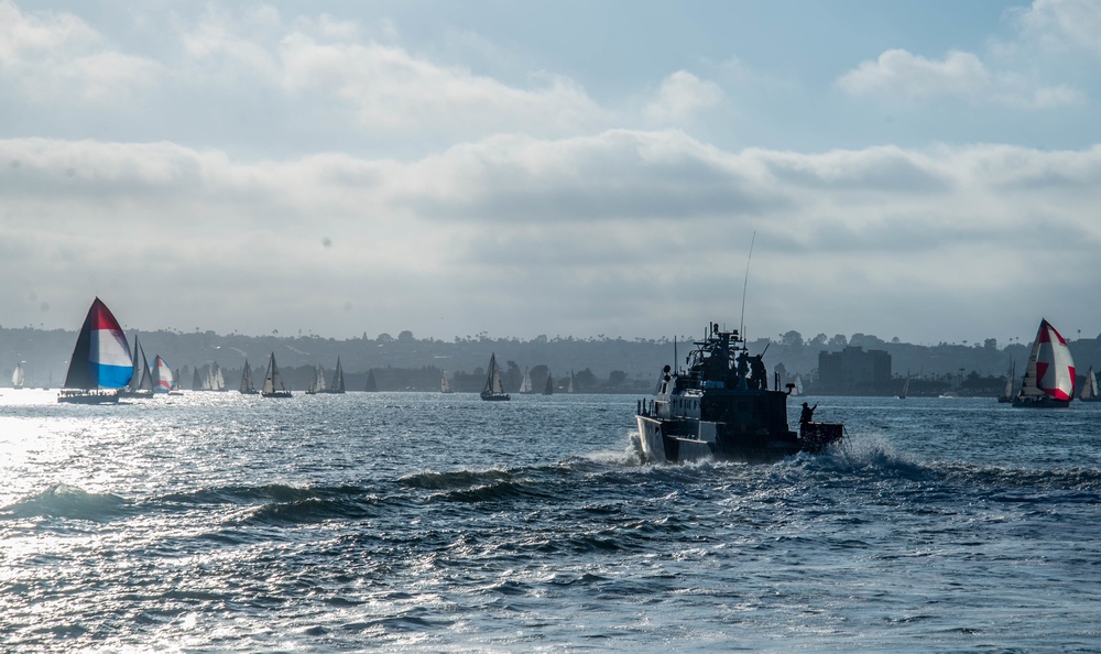 CRS 3 and EODMU 1 Conducts UUV Operations During Unit Level Training