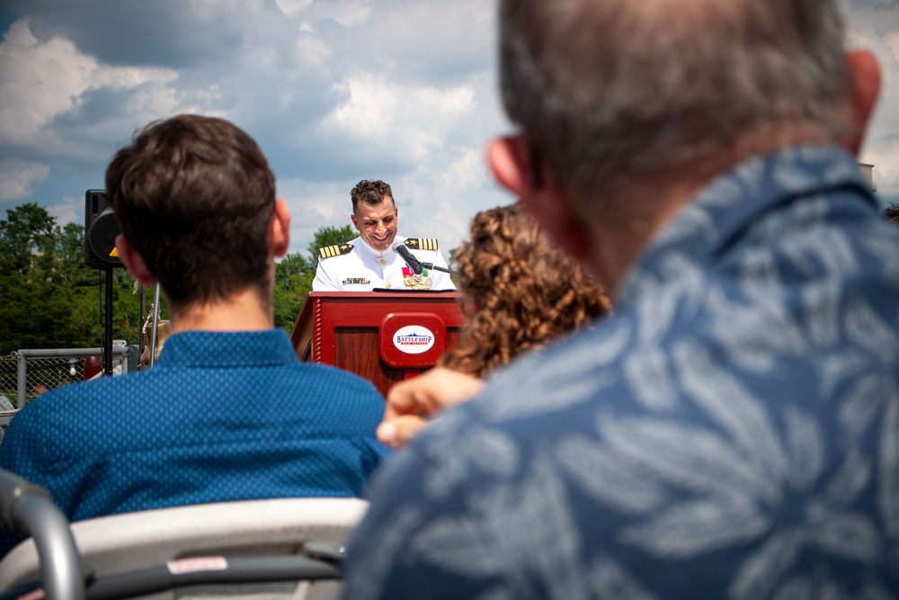 Capt. James Raimondo retirement ceremony aboard USS New Jersey