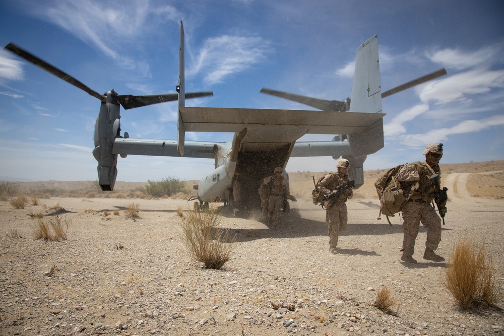 DVIDS Images ITX 519 VMM263 tactical insert with 2/7 [Image 5 of 5]