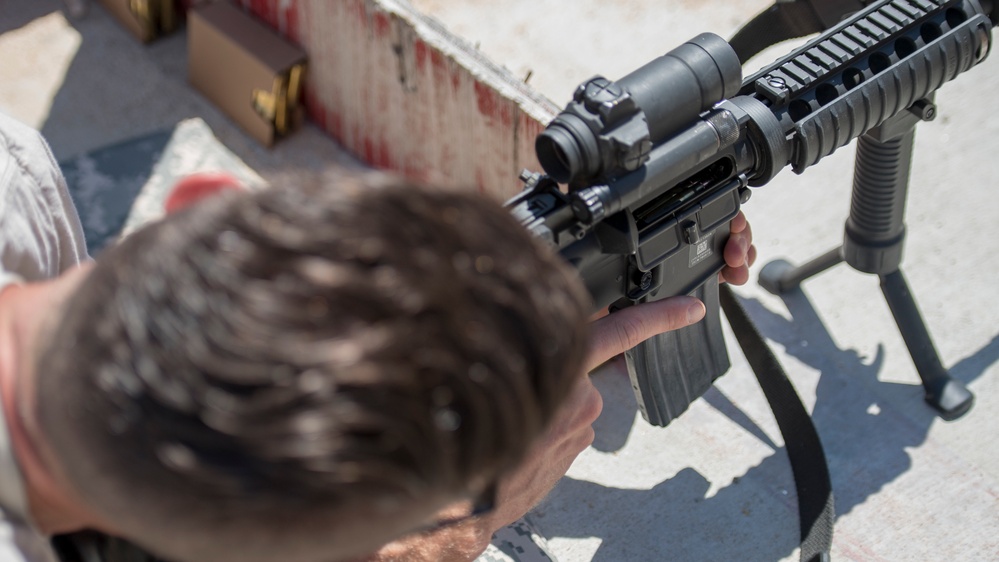 124th Civil Engineers Shoot to Qualify