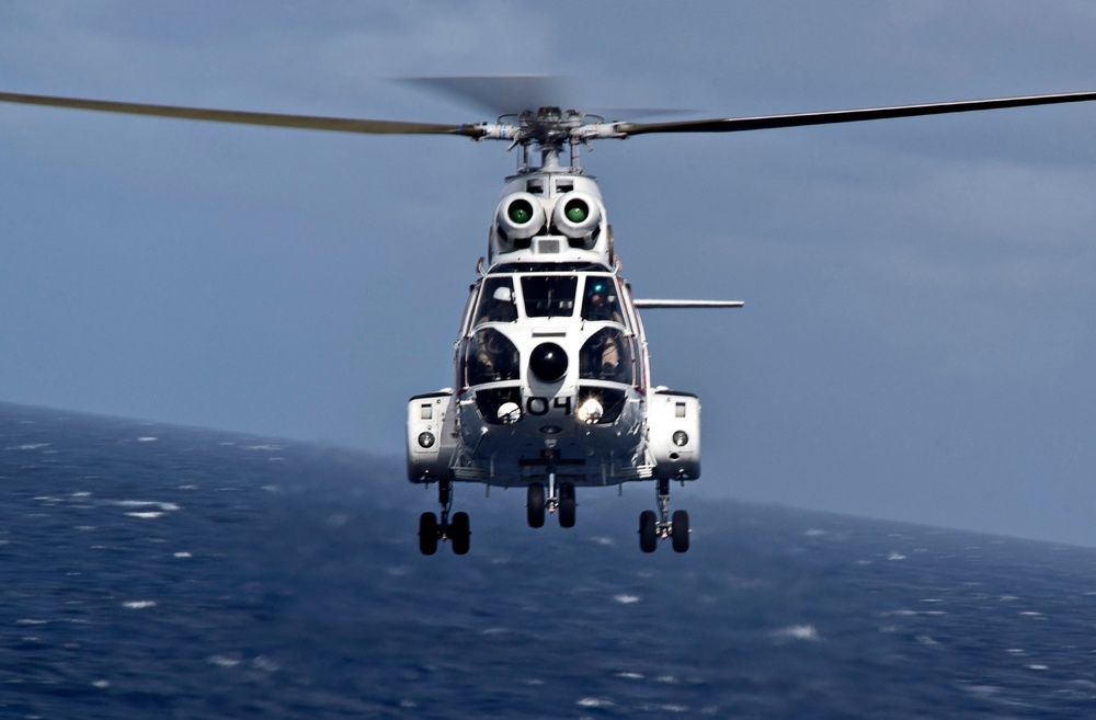 USS WASP (LHD 1) OPERATIONS AT SEA