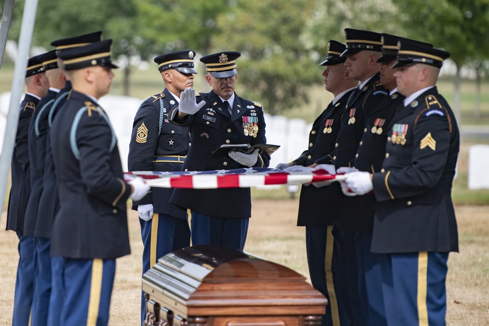 DVIDS - Images - Military Funeral Honors with Funeral Escort Are ...