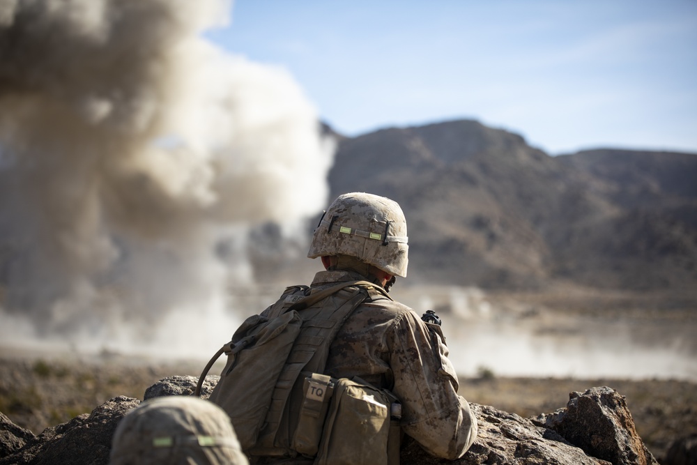 Reserve Marines Train at Range 400 during ITX 5-19