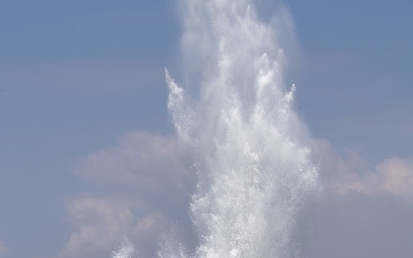 EODMU-5, Indonesian Komando Pasukan Katak (KOPASKA) 2nd Fleet Surabaya Unit conduct counter charge live-fire demonstration during CARAT Indonesia 2019
