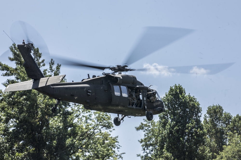 Kilo Company performs CASEVAC training in Fort Knox, Kentucky