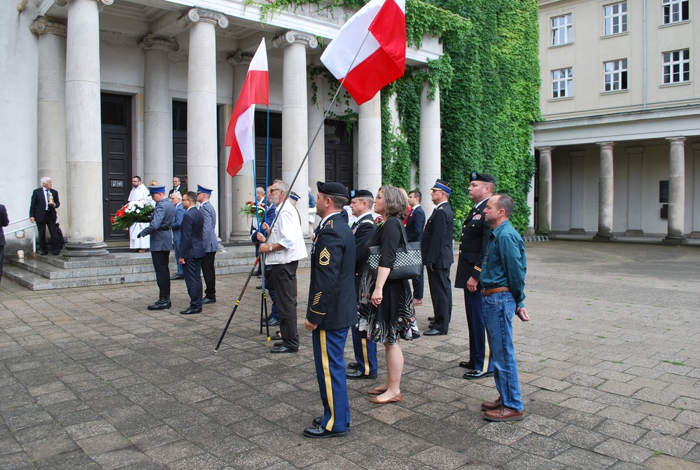 Area Support Group Poland Participates in the Warsaw Uprising 75th Anniversary Celebration in Poznan, Poland